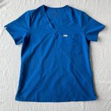 FIGS Catarina One-Pocket Scrub Top In Royal Blue - Size M Photo 0