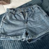 American Eagle Outfitters “Mom Shorts” Photo 0