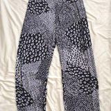 Sunny Leigh Silky Patterned Pants Photo 0