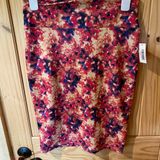 LuLaRoe Red and Blue Floral Pencil Skirt Photo 0