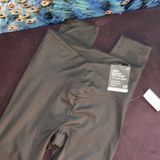 Gap NWT Gapfit Size XS Gray Leggings Photo 0