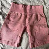 NVGTN Lift Seamless Shorts Photo 0