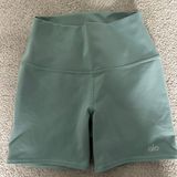 Alo Yoga Alo Shorts Photo 0