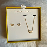 Kendra Scott Photo 0