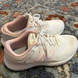 New Balance Women's 520 V7 Running Shoe Photo 0