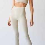 Set Active Sculptflex Leggings In Oatmilk Photo 0