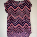 Pink republic  Pink and Navy Blue Patterned Short Sleeve Blouse Size Juniors Med Photo 0