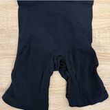 SKIMS  shapewear Photo 0