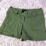 The Limited low rise green shorts, women’s 0, crew fit Photo 0