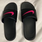 Nike Slides Photo 0