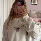 Brandy Melville  Crewneck Sweatshirt Photo 0