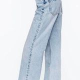 ZARA NWT Wide Leg High Rise Light Wash Jeans Size 6 Photo 0
