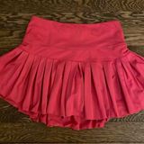 Gold Hinge Hot Pink Pleated Tennis Skirt Photo 0