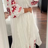 Lee Saint-Tropez White Dress With Embroidery -  Pfayfer Photo 0