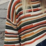 Cropped Sweater Size M Photo 0