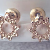 Lulus Gold star sun studs Photo 0