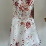 Homecoming Dress White Size 6 Photo 0