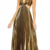 Mac Duggal Dress Photo 0