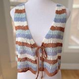 Ultra Flirt  Brown White Blue Striped Crochet Cropped Tie Front Sleeveless Top XL Photo 0