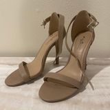 Tan Heels Size 7 Photo 0