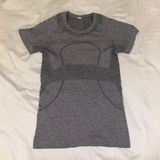 Lululemon Swiftly Tech Shirt Photo 0