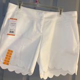 Isaac Mizrahi White Shorts Photo 0