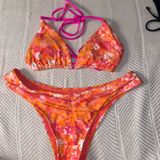 Blackbough  Swim Set Photo 0