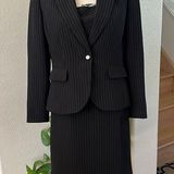 Tahari Arthur S Levine 3 Pcs Black & Gray Pinstriped Skirt Suit Photo 0