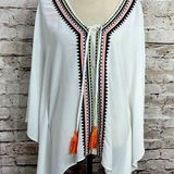 Bisou Bisou Tunic Top White Geometric 3/4 Sleeve Front V-neck Small Photo 0
