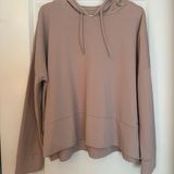 Mondetta Hooded Long Sleeve Shirt Photo 0