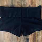 SO Black Yoga Shorts  Photo 0