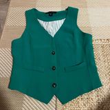 Green Vest Top Photo 0