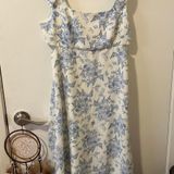 Laundry by Shelli Segal Floral Midi Dress Photo 0