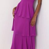 Lulus Sleeveless Tiered Midi Dress Photo 0