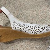 Spring Step Wedge Sandals Photo 0