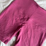 Beyond Yoga Shorts Photo 0