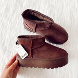 Mudd NWT . Platform Mini Boots Size 6.5 Photo 0