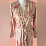 Stars Above  Pink and Cream Floral Robe Photo 0