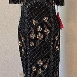 Adrianna Papell Gorgeous Adriana Papell Beaded Gown Photo 0