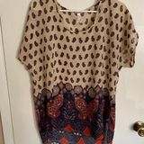 Live 4 Truth  High Low Top Photo 0