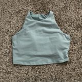 Old Navy  high neck cropped tank size large Photo 0