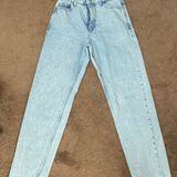 ZARA Light Wash Jeans Photo 0