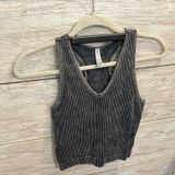 Zenana Outfitters Seamless Ribbed Cropped Racerback Tank Top L/XL Photo 0