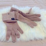 Victoria's Secret Victoria’s secret winter tech gloves Photo 0