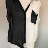 Buffalo White & Black Tie Top Photo 0