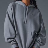 Alo Yoga Steel Grey Accolade Hoodie Photo 0