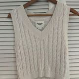 Abercrombie & Fitch White Sweater Vest Photo 0