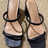 Target  sandals  Photo 0