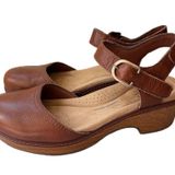 Clarks  Paizlee Bay Tan Leather Brown Mules with Wooden Platform Size 9 Photo 0