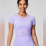 Fabletics NWT Fields of Lilac Heather Dry-Flex Open Back Twist Tee (XL) Photo 0